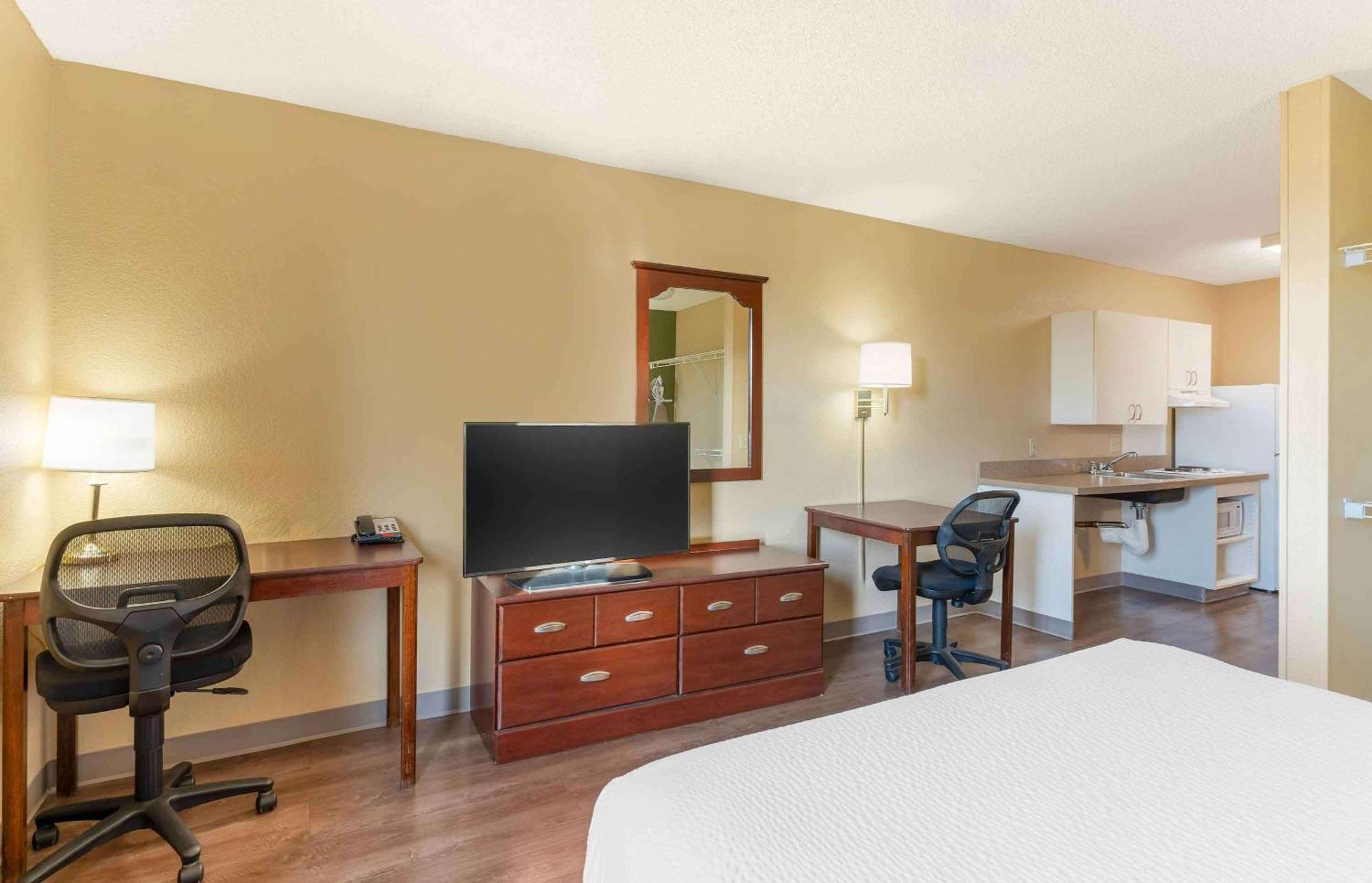 Extended Stay America Suites - Dublin - Hacienda Dr Exterior photo
